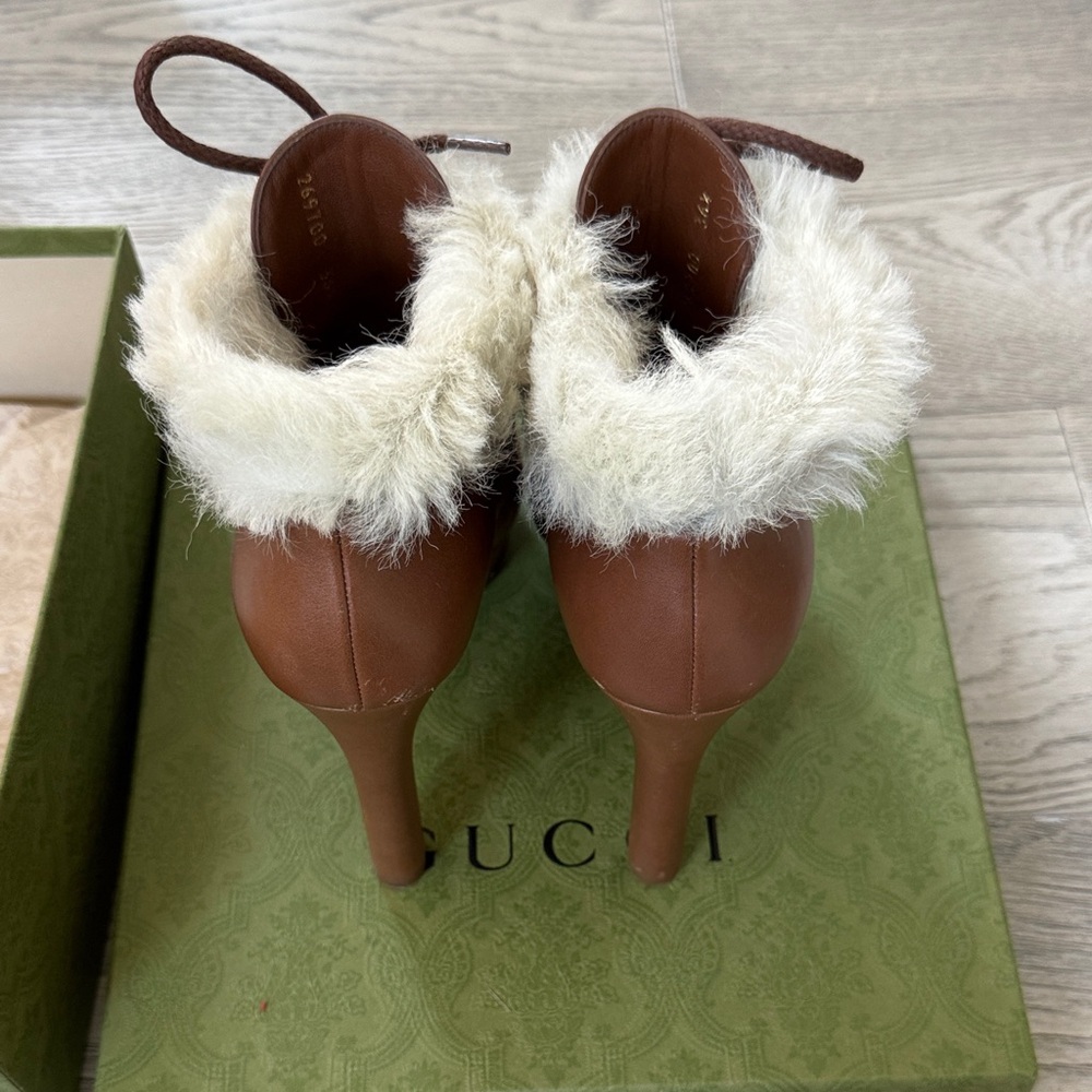 Gucci Women's Brown Leather Fur-Trimmed Boots - Picture 3 of 6